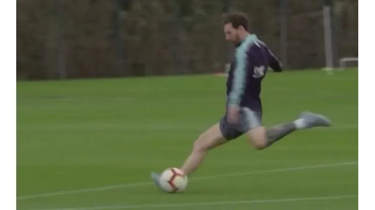 A la Selección Argentina no le gusta: Barcelona mostró los golazos de Messi en las prácticas