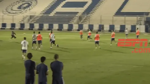 En su primera práctica, Gerónimo Rulli hizo mucho más que Sergio Romero para ser titular