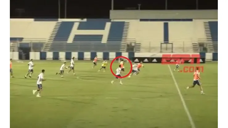 Ahí arrancó Paulo Dybala para su golazo.