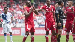 EXPULSIÓN. El ex-América duró 36 minutos en el campo. (Foto: Mexsport).