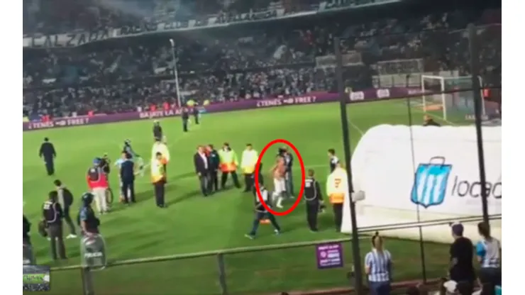Lo que nadie te mostró: Ricardo Centurión se fue silbado e insultado por la gente de Racing
