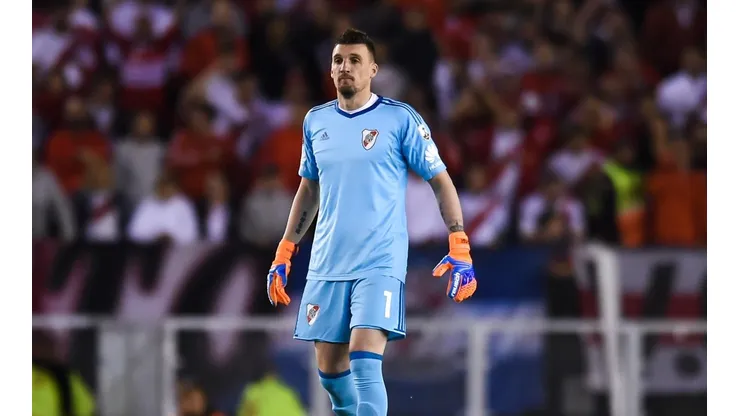 Franco Armani confirmó la gravedad de su lesión y si juega contra Gremio