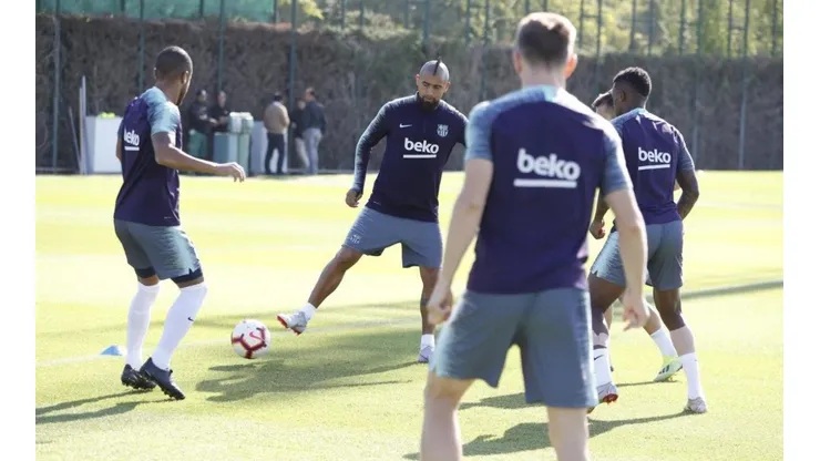 En Barcelona hay más de un jugador masticando bronca