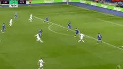 Más al ángulo imposible: Sigurdsson marcó el mejor gol del fin de semana