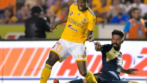 Oribe salió lesionado.