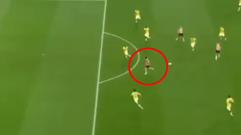 Gol del Chuky Lozano para PSV.