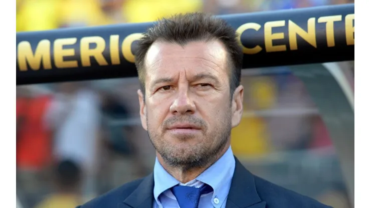 ÚLTIMA EXPERIENCIA. Dunga durante la Copa América Centenario 2016 con Brasil (Foto: Getty).