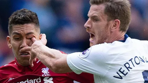 Manotazo a Firmino en Liverpool – Tottenham