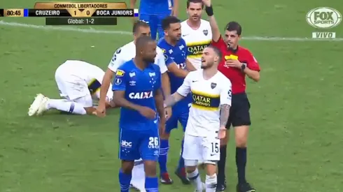 Dedé el "Carnicero": ya con amarilla, le fue mal a Pavón y se fue expulsado