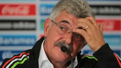 Televisa y Fox Sports y una dura pelea por Ferreti.