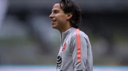 Valdez dejó hasta sin selección a Lainez.