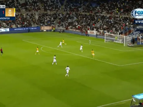 Aquino definió con mucha técnica en una jugada que debió haber sido anulada por offside