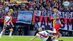 Pinola mandó a dormir a todos los que pedían penal y roja por su patada