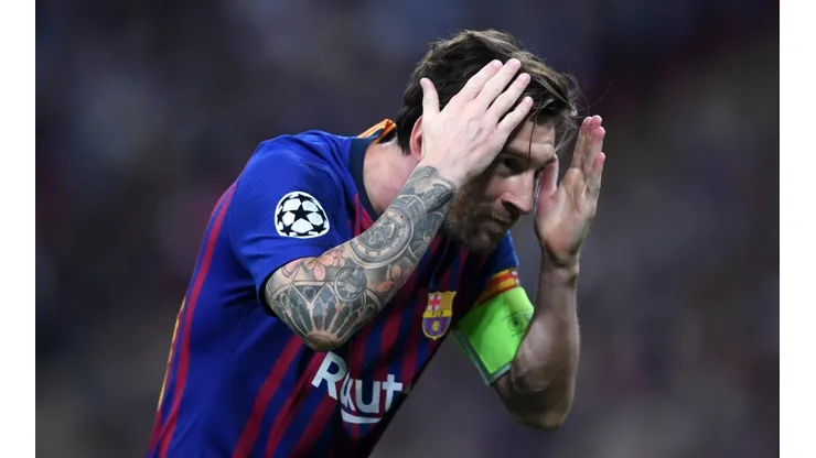 Messi combinó con Alba, marcó un golazo y lo festejó tirando besos