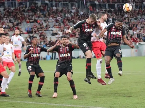 Pasó caminando: Paranaense borró a Caracas y clasificó a cuartos de final