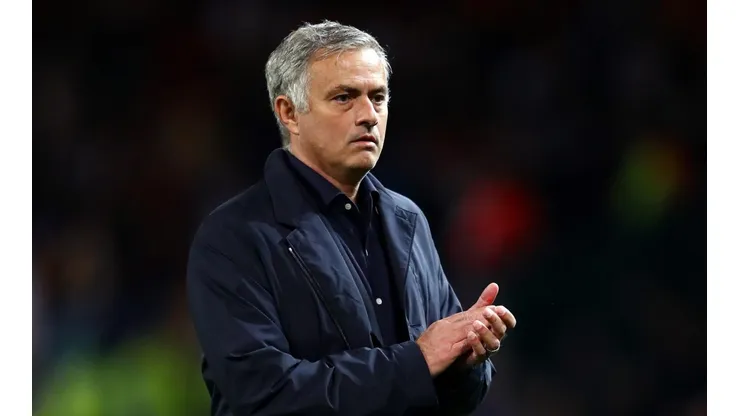 Lo que le faltaba: una leyenda del Manchester United destrozó a Mourinho
