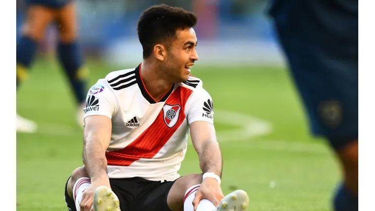 Qué loco que está: la bandera que le hicieron los hinchas de River al Pity Martínez