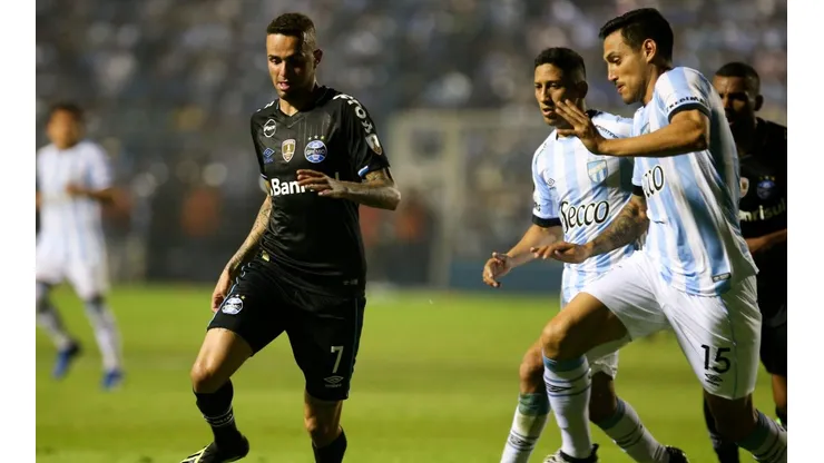 Gremio vs Atlético de Tucumán por la Copa Libertadores.