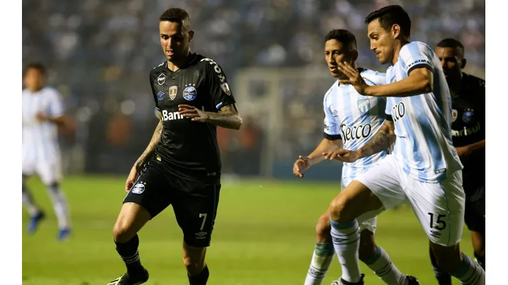 Gremio vs Atlético de Tucumán por la Copa Libertadores.