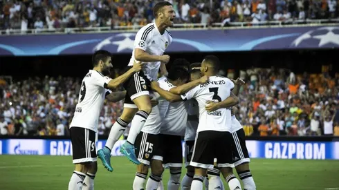 Valencia visitará al Manchester United por Champions League.