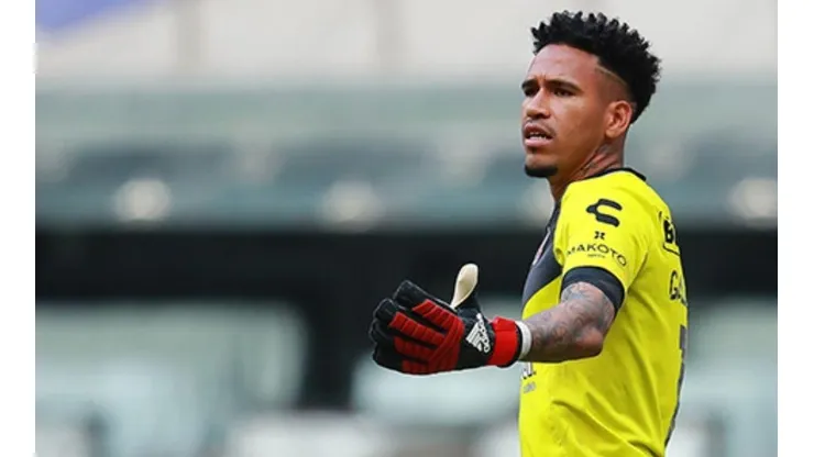 El DT de Tiburones Rojos de Veracruz disparó contra Pedro Gallese