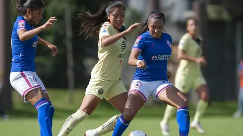 LETAL. Las azulcremas no perdonaron a la visita. (Foto: Mexsport).