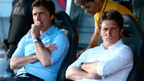 Los Mellizos en el banco de Boca