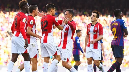 Athletic de Bilbao celebra su tanto ante Barcelona.