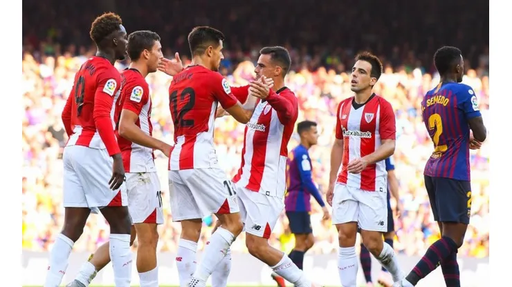Athletic de Bilbao celebra su tanto ante Barcelona.