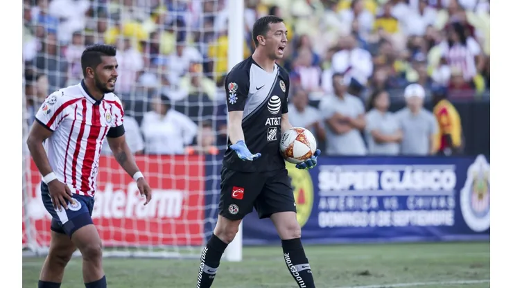 11 confirmados de Chivas y América
