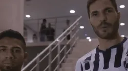 AMIGOS. Aquino y Basanta fueron los rostros principales del video oficial.