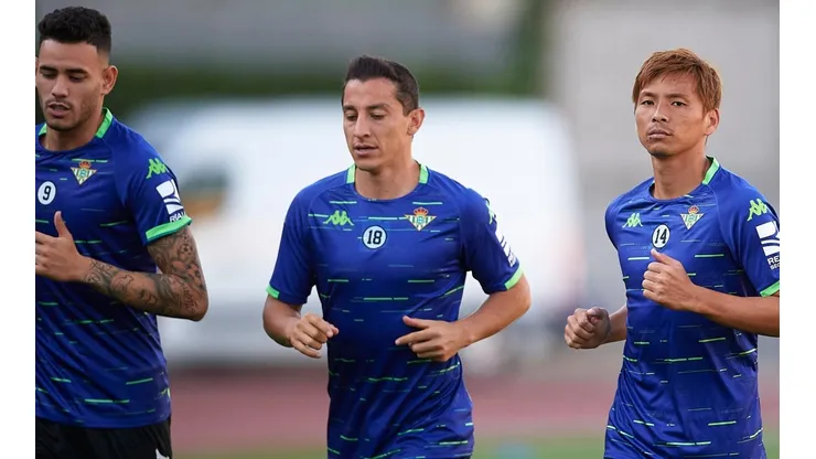 Andrés Guardado recibió un gran regalo.