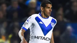 El marcador central podría emigrar al Viejo Continente en el próximo mercado de pases.