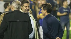 Angelici habla con Guillermo en la última coronación del Xeneize.