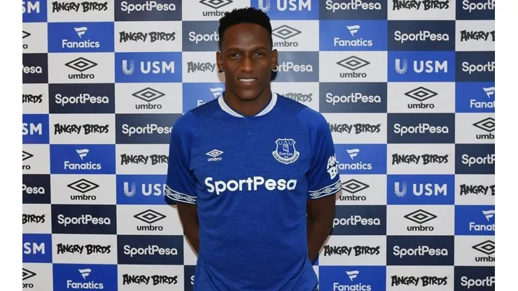 Yerry Mina volvió a lesionarse y su debut con el Everton se pospuso una vez más