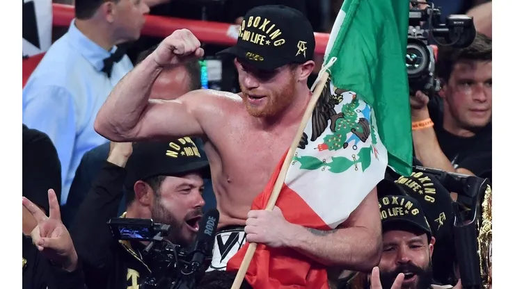 Canelo disfruta sus vacaciones.