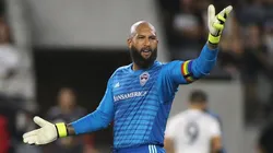 QUÉ DICEN. Tim Howard juega sus últimos cartuchos en Colorado Rapids (Foto: Getty).