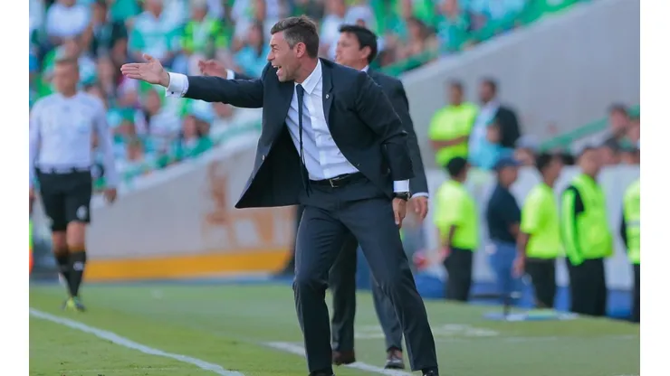 Pedro Caixinha se fue expulsado ante Tijuana
