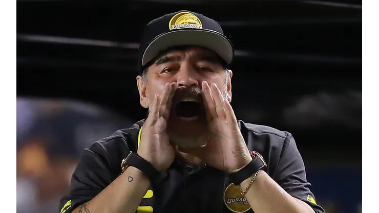 Maradona fue burlado otra vez por Mediotiempo