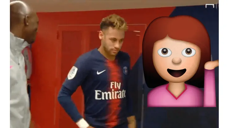Neymar se puso crema en el entretiempo.
