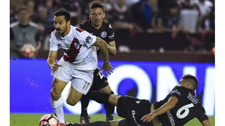 Lanús vs River por Superliga.