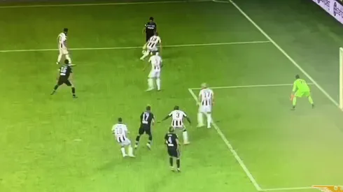 Foto del gol del Tucu Correa