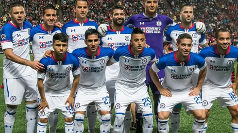 Los ridículos peinados de los canteranos del Cruz Azul.