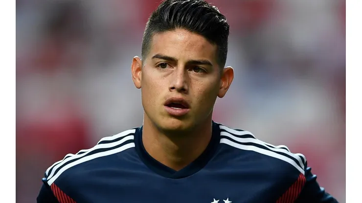 James Rodríguez le pone suspenso a su futuro