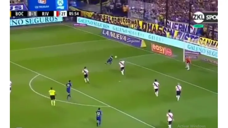 Foto del momento donde el Pipa la clava en el ángulo (?)