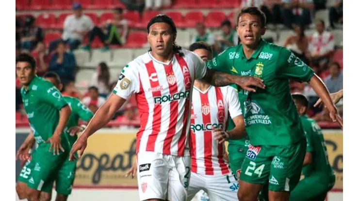 León sorprendió a Necaxa a domicilio.
