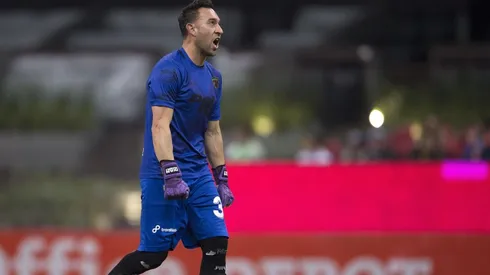 El portero de Juárez celebra.