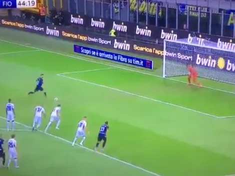 Icardi trotó, miró al arquero y la acomodo junto a un palo