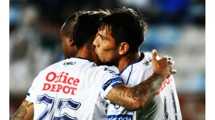 Leonardo Ulloa y una actuación destacada.