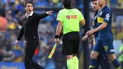 A ÉL. Guillermo Barros Schelotto discute en el Superclásico (Foto: Getty).